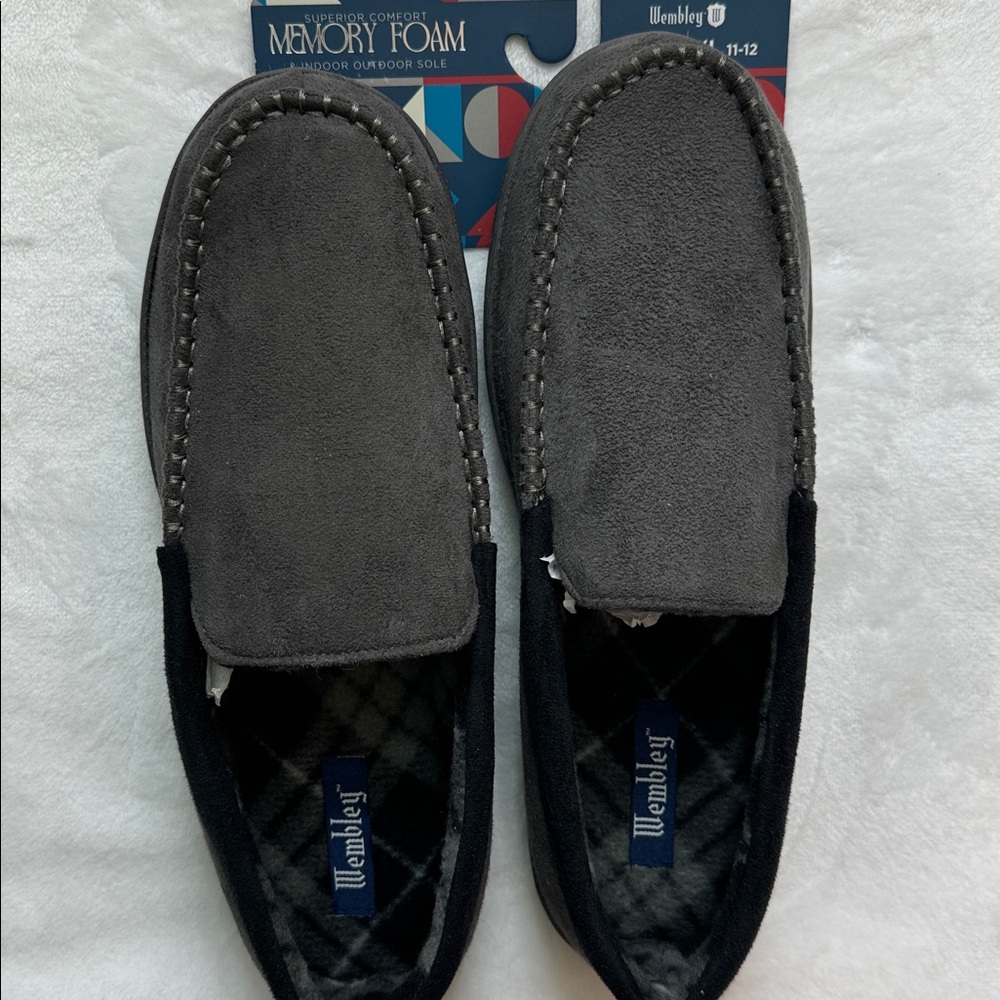 NWT Wembley Gray Suede Men's Moccasin Slippers Memory Foam Size XL 11-12